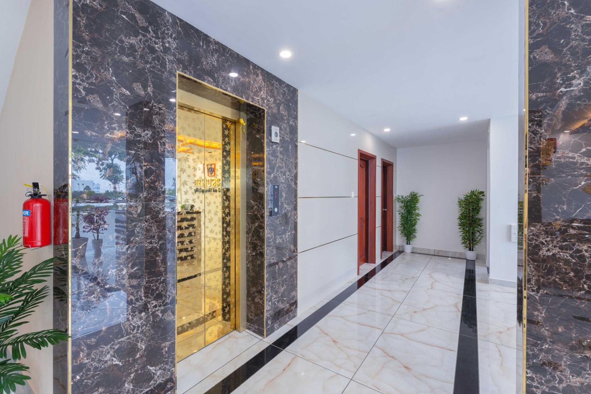 Treebo Airsuite Airport Hotel Kochi Exterior foto
